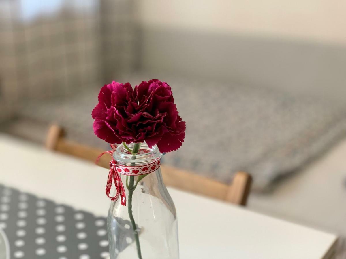 Hostel Aleje 28 Краков Экстерьер фото